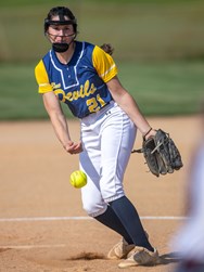 Greencastle softball cruises past Susquehannock in District 3 Class 5A action