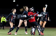 Calli Martin, Warwick field hockey honor late coach in PIAA 2A semifinal win over Palmyra