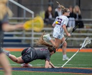 Macey Mitchell scores 5 as State College girls lacrosse beats Cedar Cliff, 19-9
