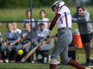 Colonial softball champ Greencastle-Antrim defeats Mechanicsburg in Mid-Penn tournament semifinal