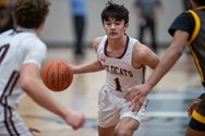 Josh Smith’s 18-point outing powers Mechanicsburg boys hoops in 49-36 victory over Northern York
