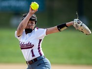 Mechanicsburg softball blanks Carlisle behind Jada Lacey’s dominant pitching performance