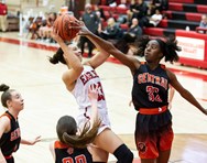 District 3 6A girls basketball championship preview: Cedar Cliff vs. Central York