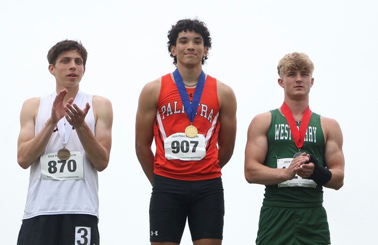 Palmyra’s Tyler Burgess sets District 3 record, hurdles to gold medals