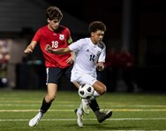 Jeremiah Craig’s double-overtime goal pushes Central Dauphin boys soccer past Lower Dauphin