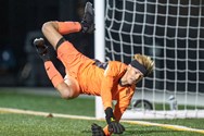 Hershey boys soccer kicks off big state championship weekend for Mid-Penn Friday 