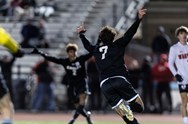 Zac Slevin, Cumberland Valley survive 2OT thriller over Warwick, reach 1st PIAA 4A final